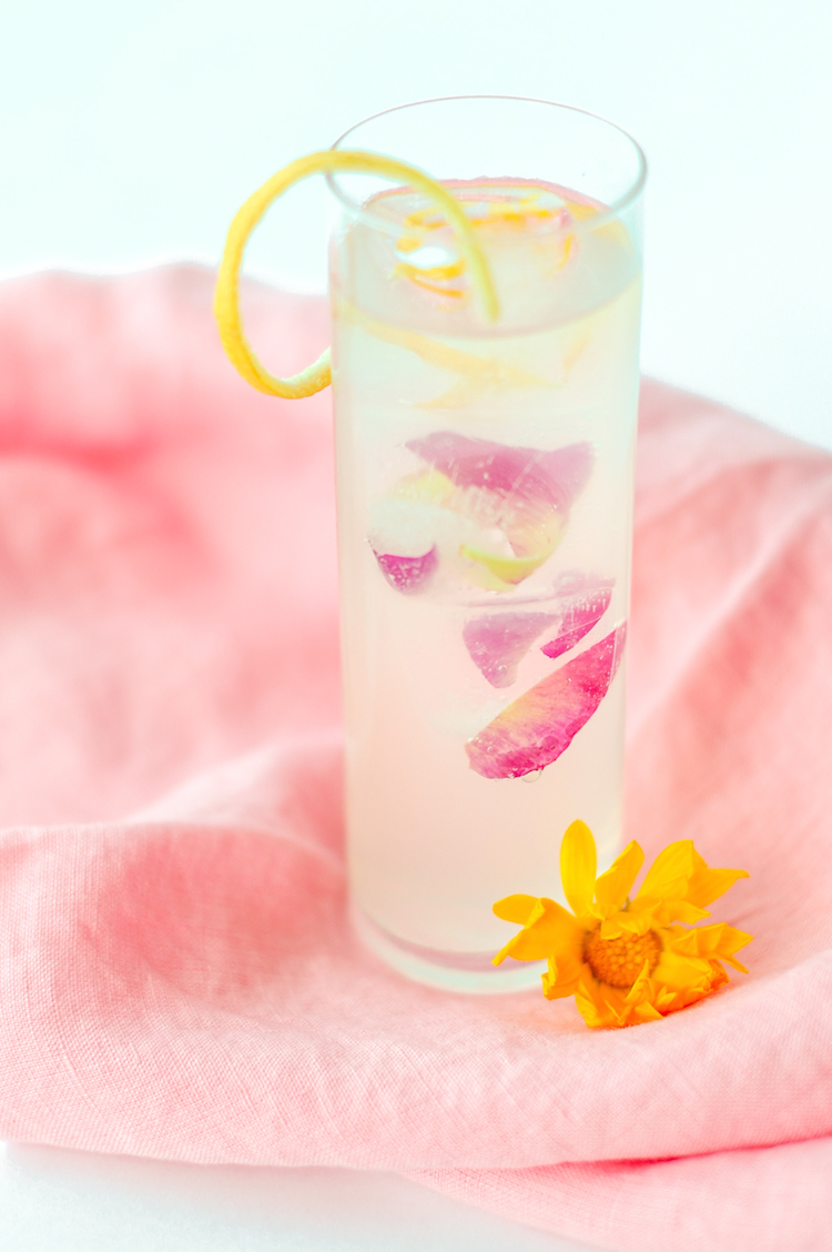 Spring Fling Cocktail with Peony Ice :: Craft & Cocktails for Sugar & Cloth