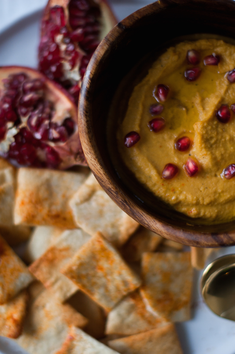 spiced pumpkin hummus with pomegranate // Craftandcocktails.co