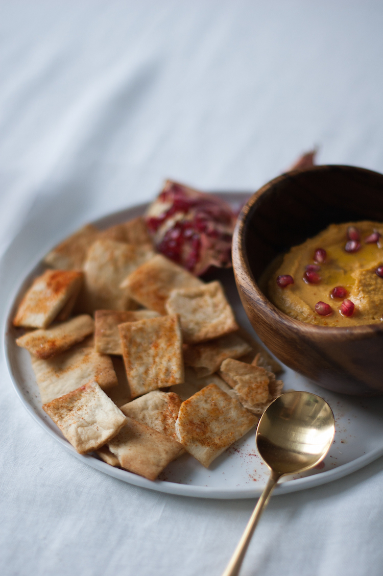 Spiced Pumpkin Hummus with Pomegranate // Craftandcocktails.co