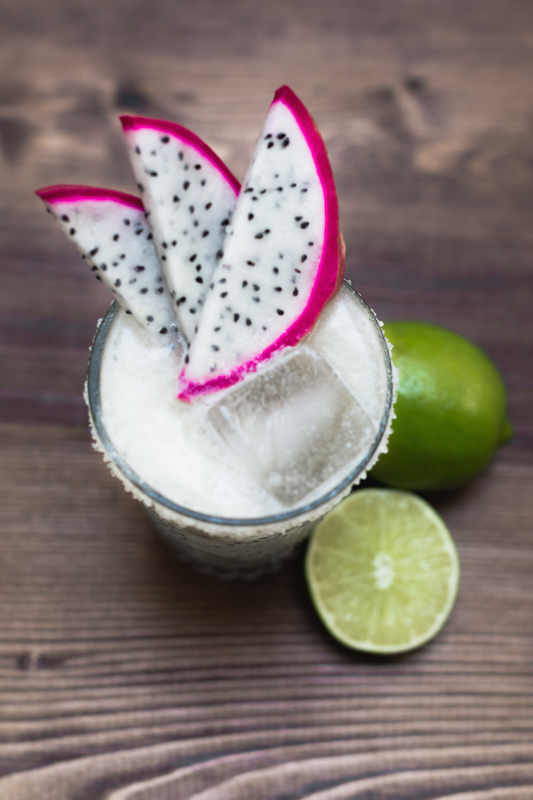 Pineapple DraPineapple Dragon Fruit Margarita // craftandcocktails.co