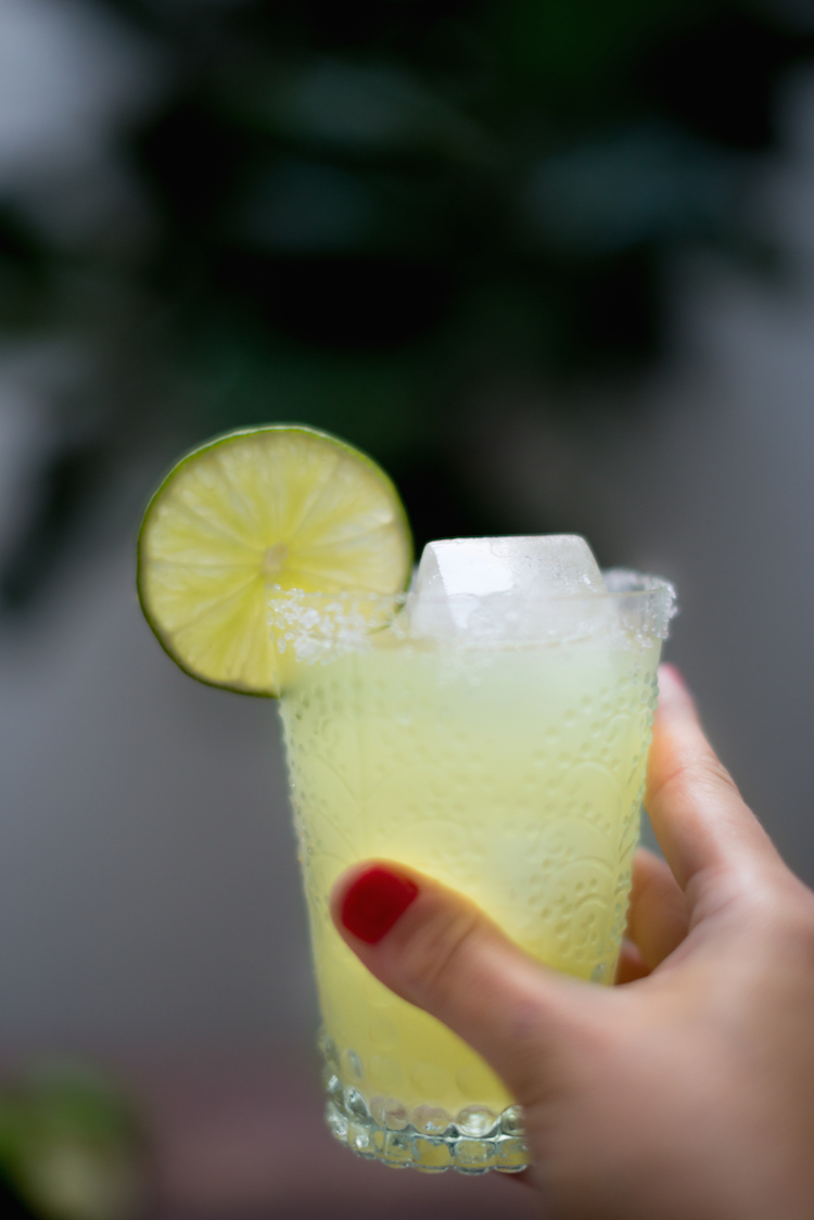 Classic Margarita recipe // craftandcocktails.co