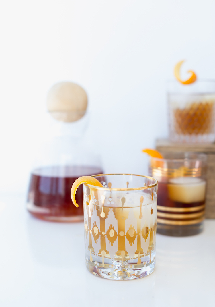 Old Fashioneds for Father's Day // Craftandcocktails.co