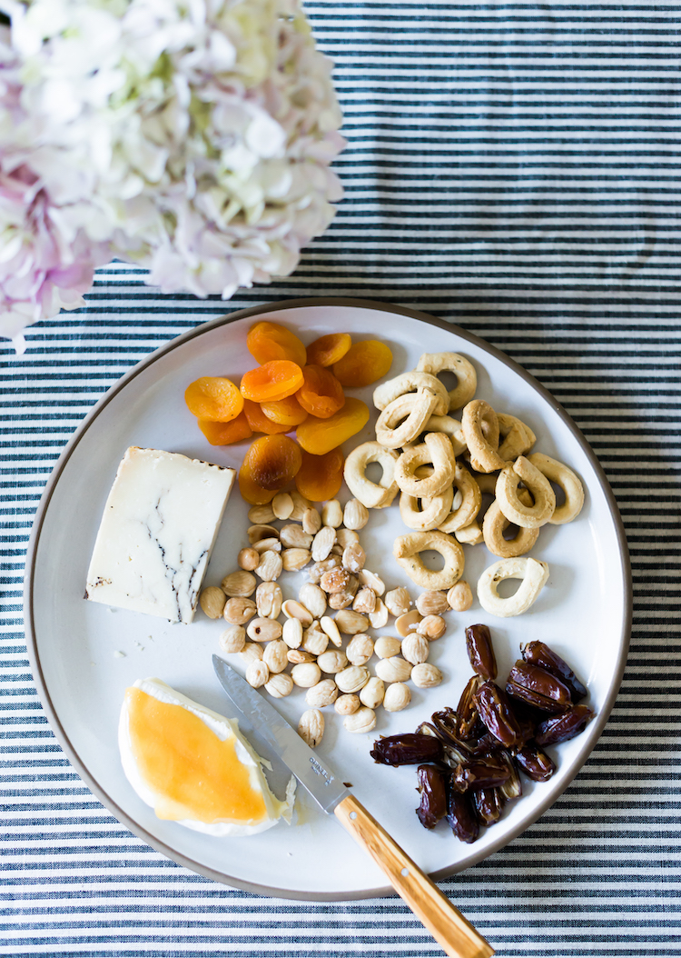 Simple Dinner Party cheese plate // Craftandcocktails.co