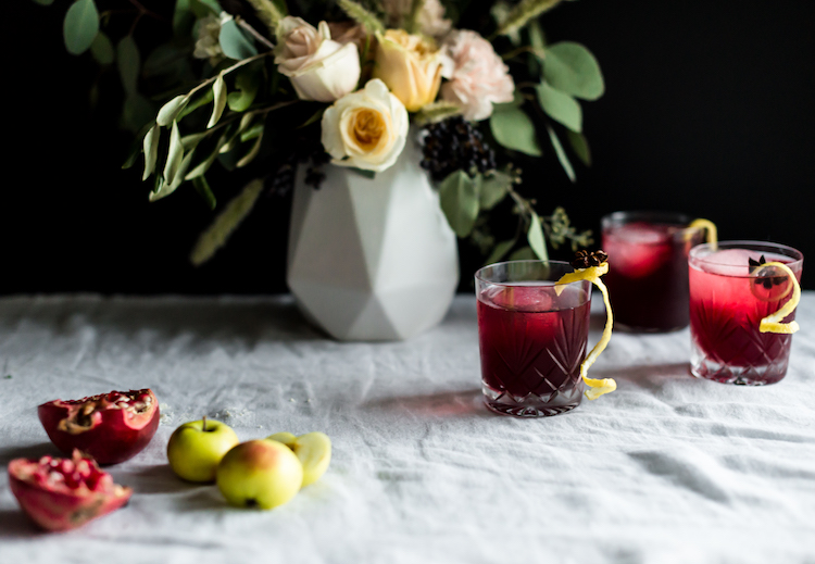 Bitter Sweet Thanksgiving cocktail // craftandcocktails.co