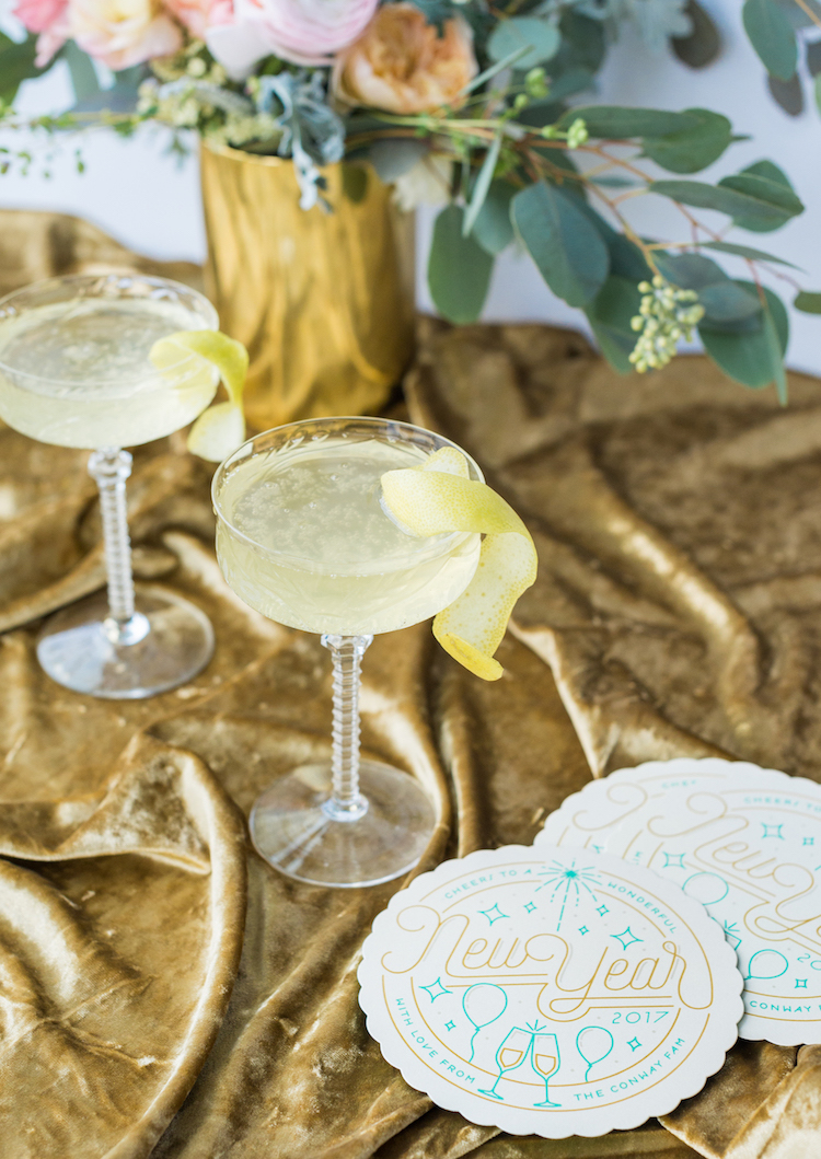 Cards and Cocktails for New Years | Craftandcocktails.co