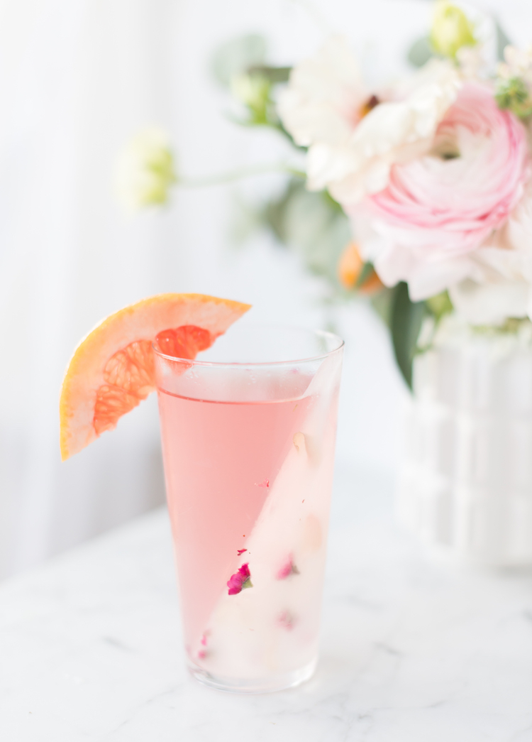 Smoking Rose Paloma cocktail with Q drinks grapefruit| Craftandcocktails.co