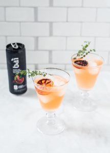 Ginger Thyme Blood Orange Sparkler cocktail with Bai Bubbles | Craftandcocktails.co