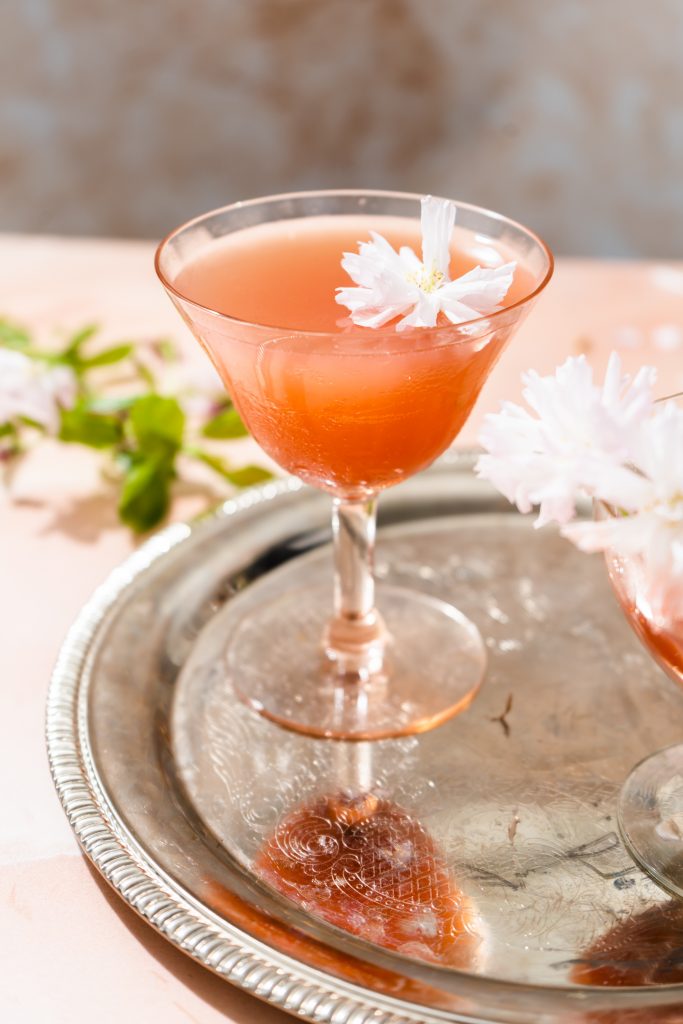 how to make a cherry blossom cocktail