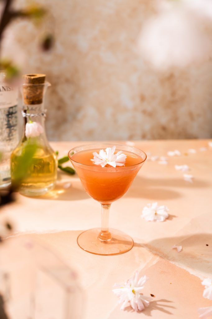 how to make a cherry blossom cocktail